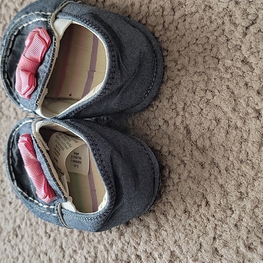 Baby Girl's Shoes - Picture 6 of 9